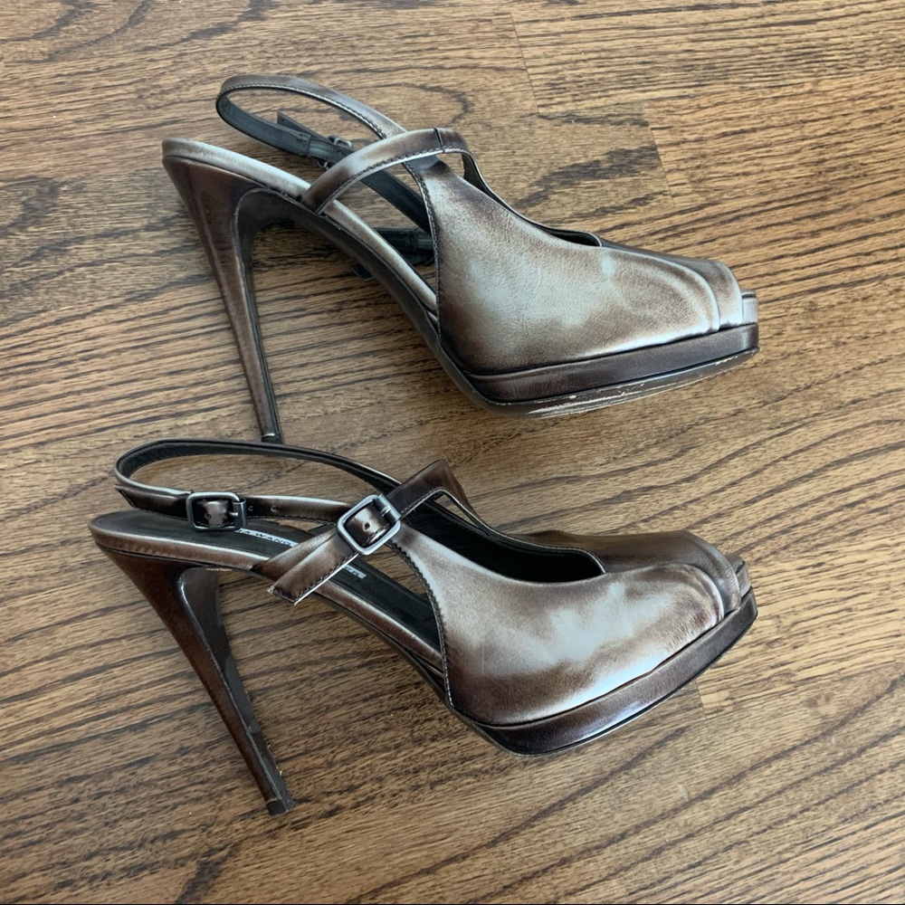 Heels - Picture 5 of 8